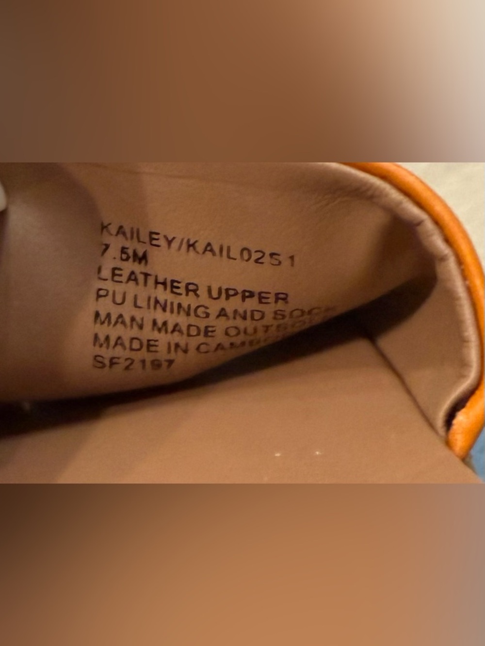 NWT Steve Madden Orange Kailey Wide-Band Slide Leather Sandals - Picture 7 of 8